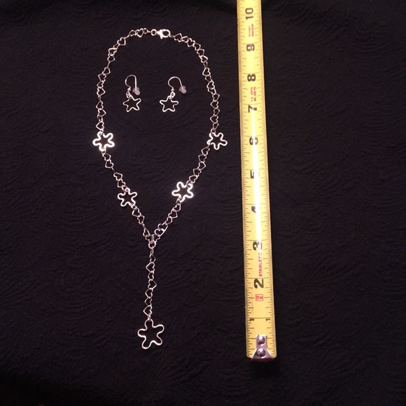 Sterling silver necklace and matching earrings. - Picture 3 of 3